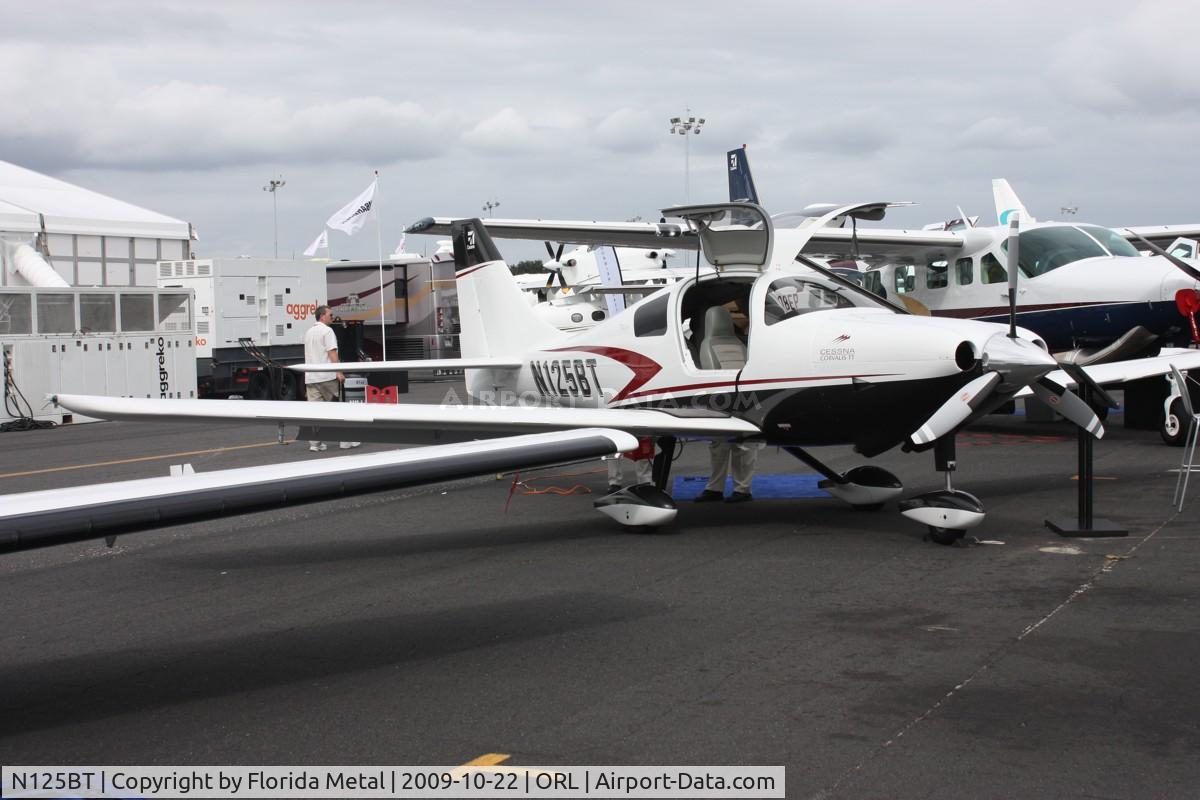 N125BT, Cessna LC41-550FG C/N 411125, Cessna 400
