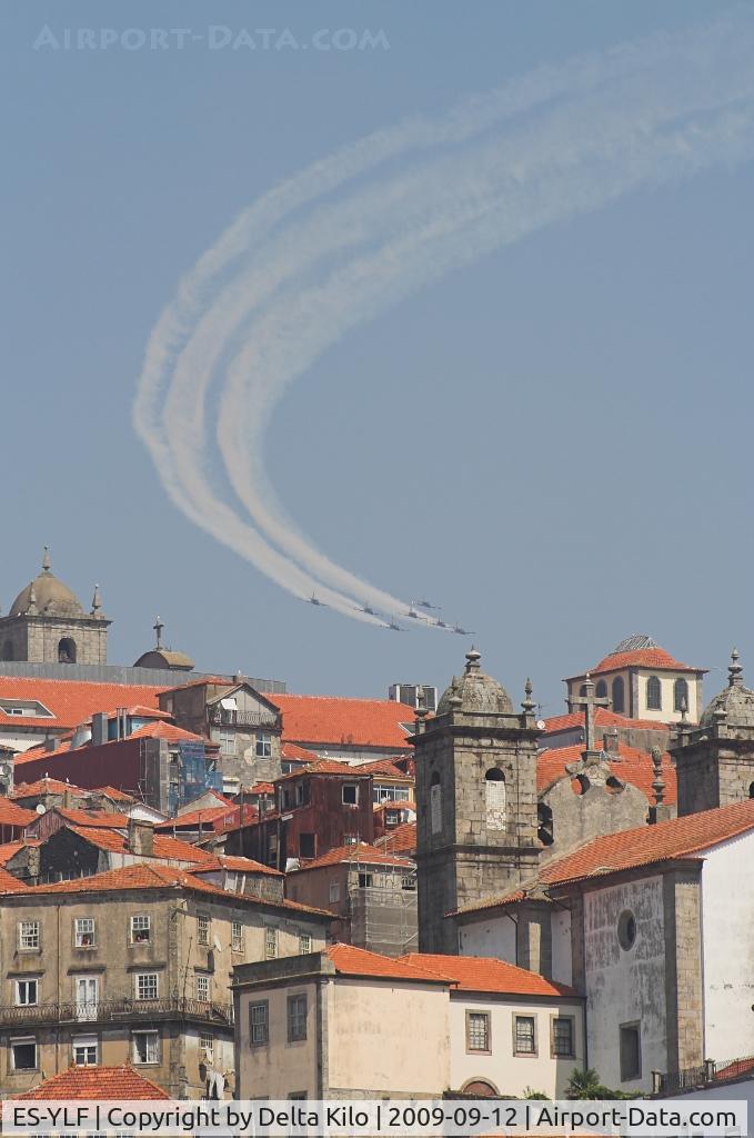 ES-YLF, Aero L-39 Albatros C/N 433141, Red Bull Air Race Porto-	BREITLING JET TEAM