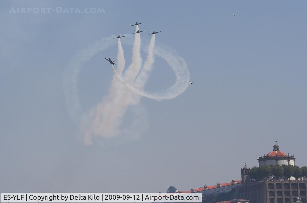 ES-YLF, Aero L-39 Albatros C/N 433141, Red Bull Air Race Porto-	BREITLING JET TEAM