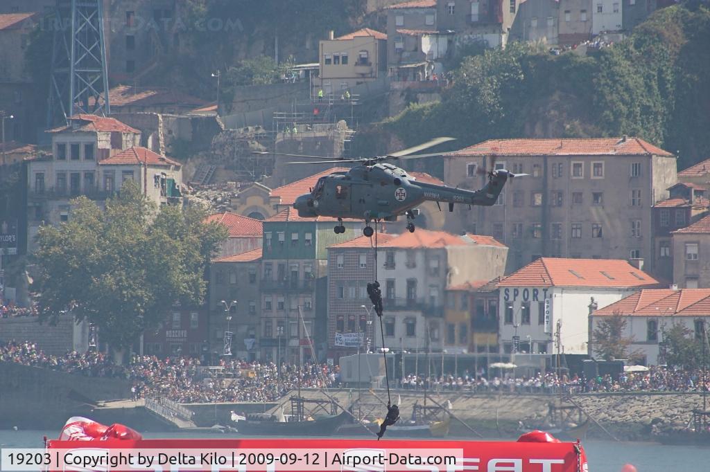 19203, 1993 Westland Super Lynx Mk.95 C/N 375, Red Bull Air Race Porto- Portugal Navy- Westland WG-13 Lynx Mk95