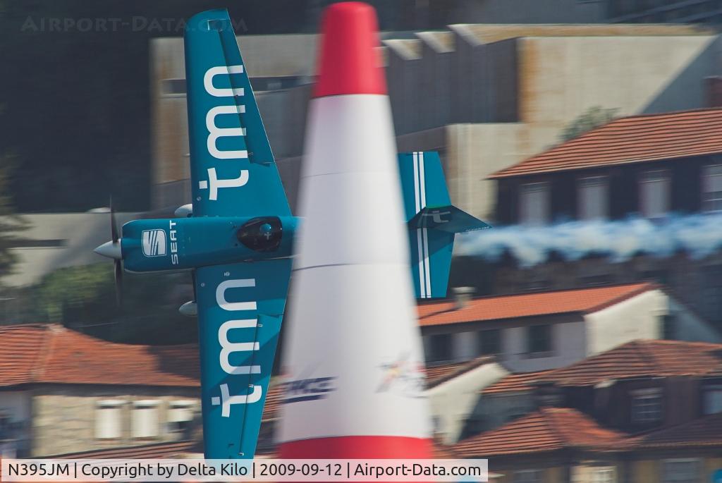 N395JM, 2004 Zivko Edge 540 C/N 0033, Red Bull Air Race Porto-Mike Goulian