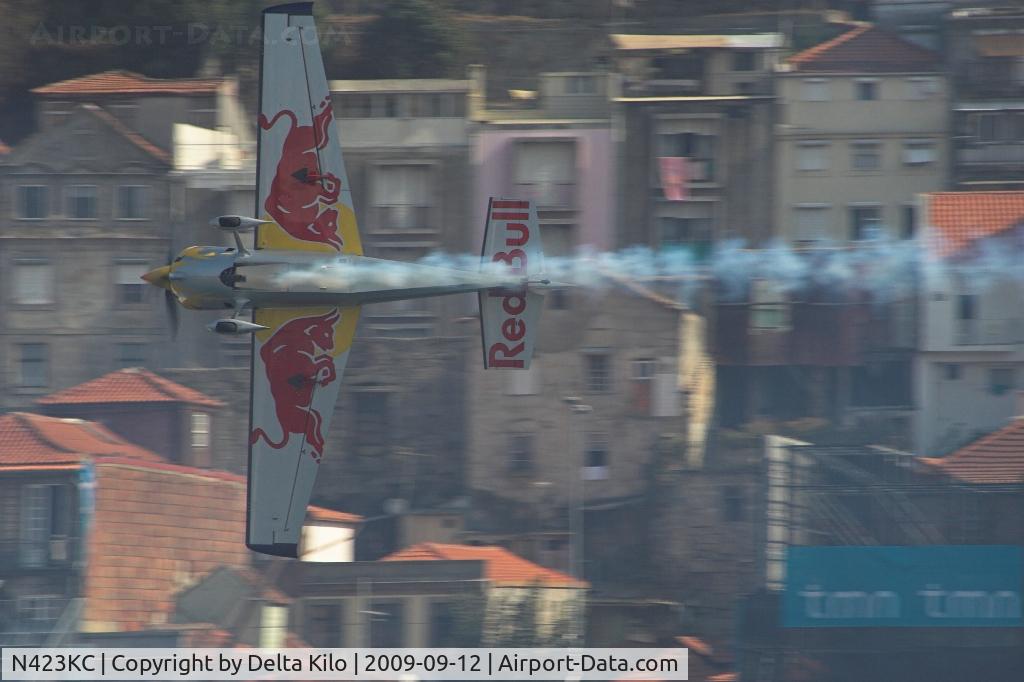 N423KC, 2009 Zivko Edge 540 C/N 0044, Red Bull Air Race Porto-Kirby Chambliss