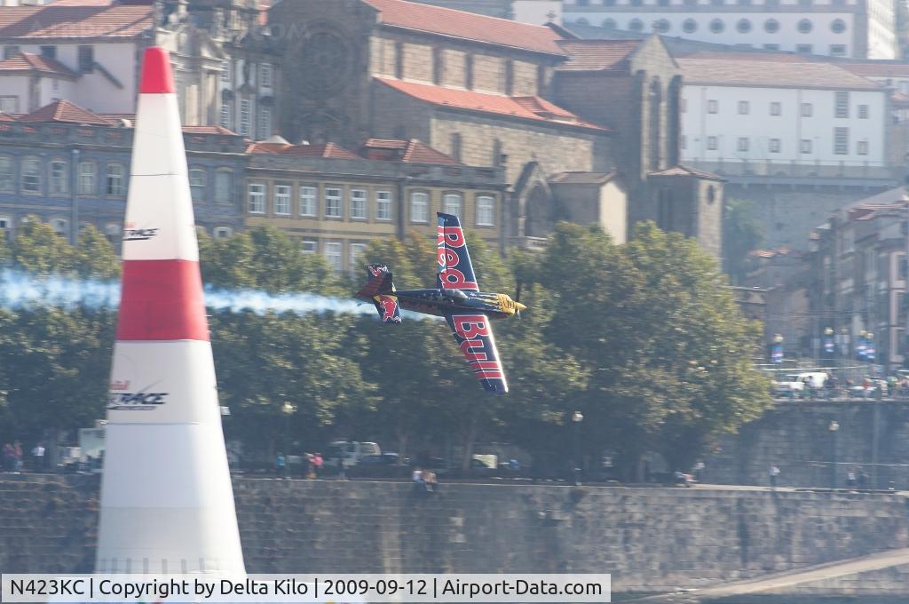 N423KC, 2009 Zivko Edge 540 C/N 0044, Red Bull Air Race Porto-Kirby Chambliss