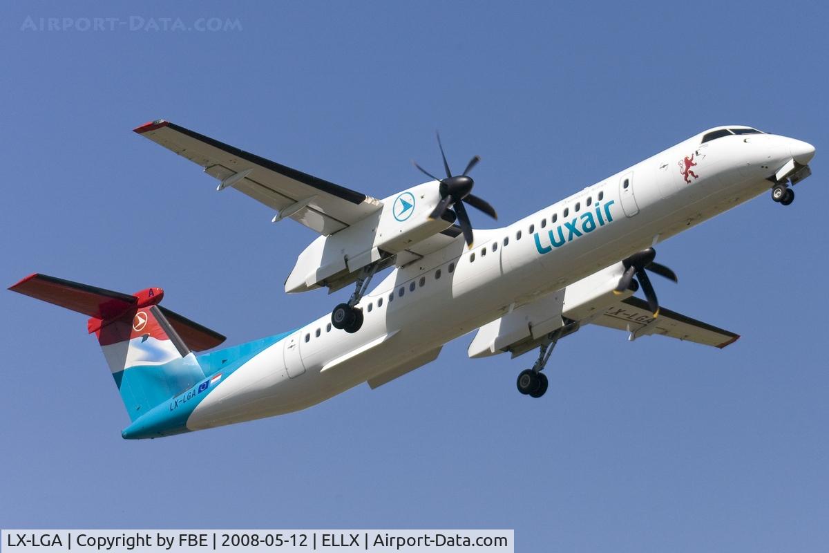 LX-LGA, 2007 De Havilland Canada DHC-8-402Q Dash 8 C/N 4159, departing Luxemburg via RW06