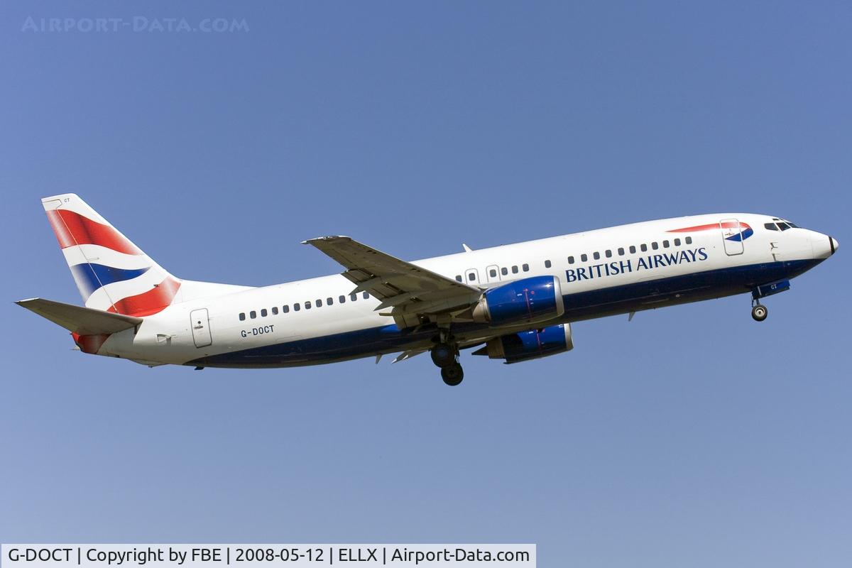 G-DOCT, 1992 Boeing 737-436 C/N 25853, departing Luxemburg via RW06