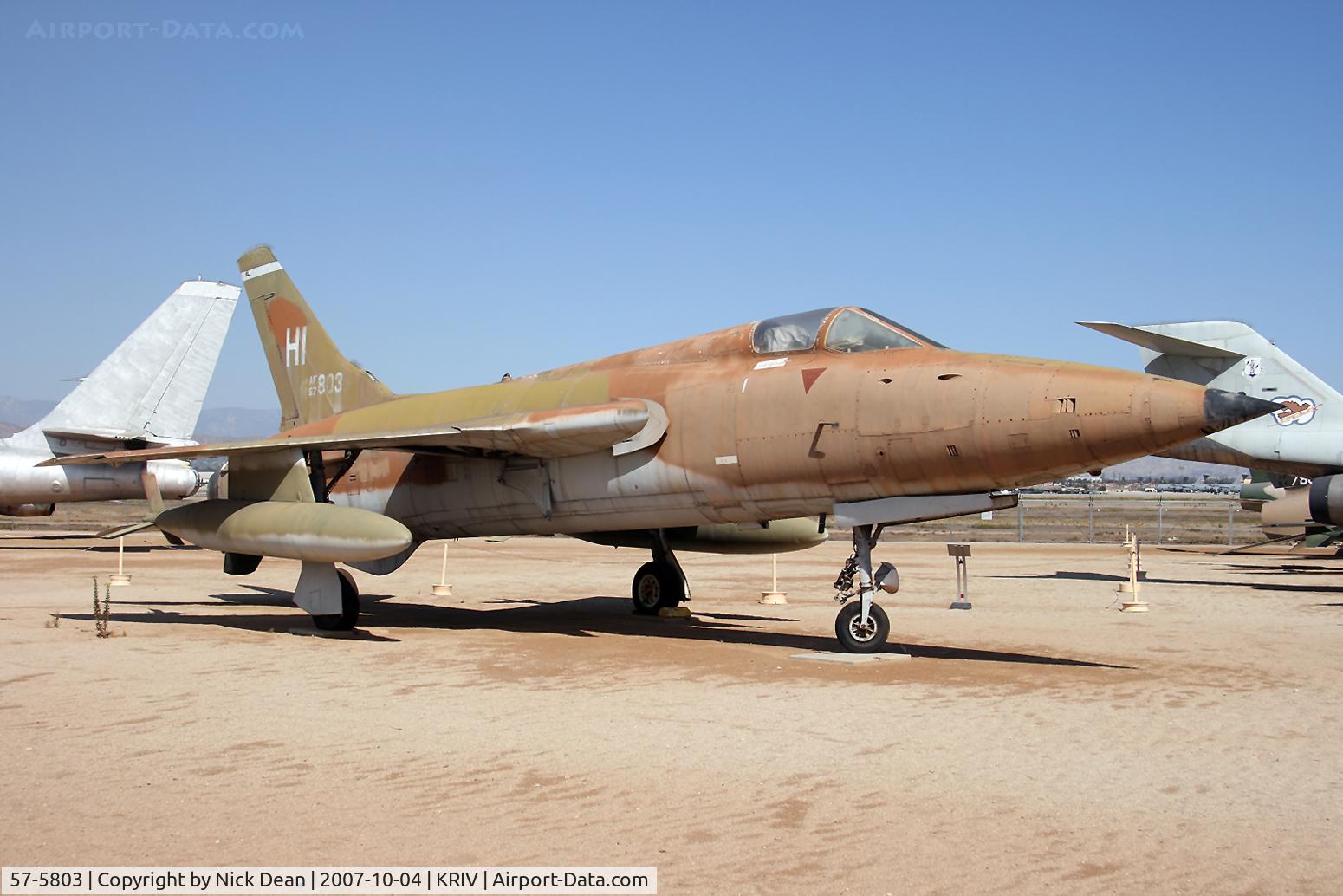 57-5803, 1958 Republic F-105B Thunderchief C/N B-40, KRIV