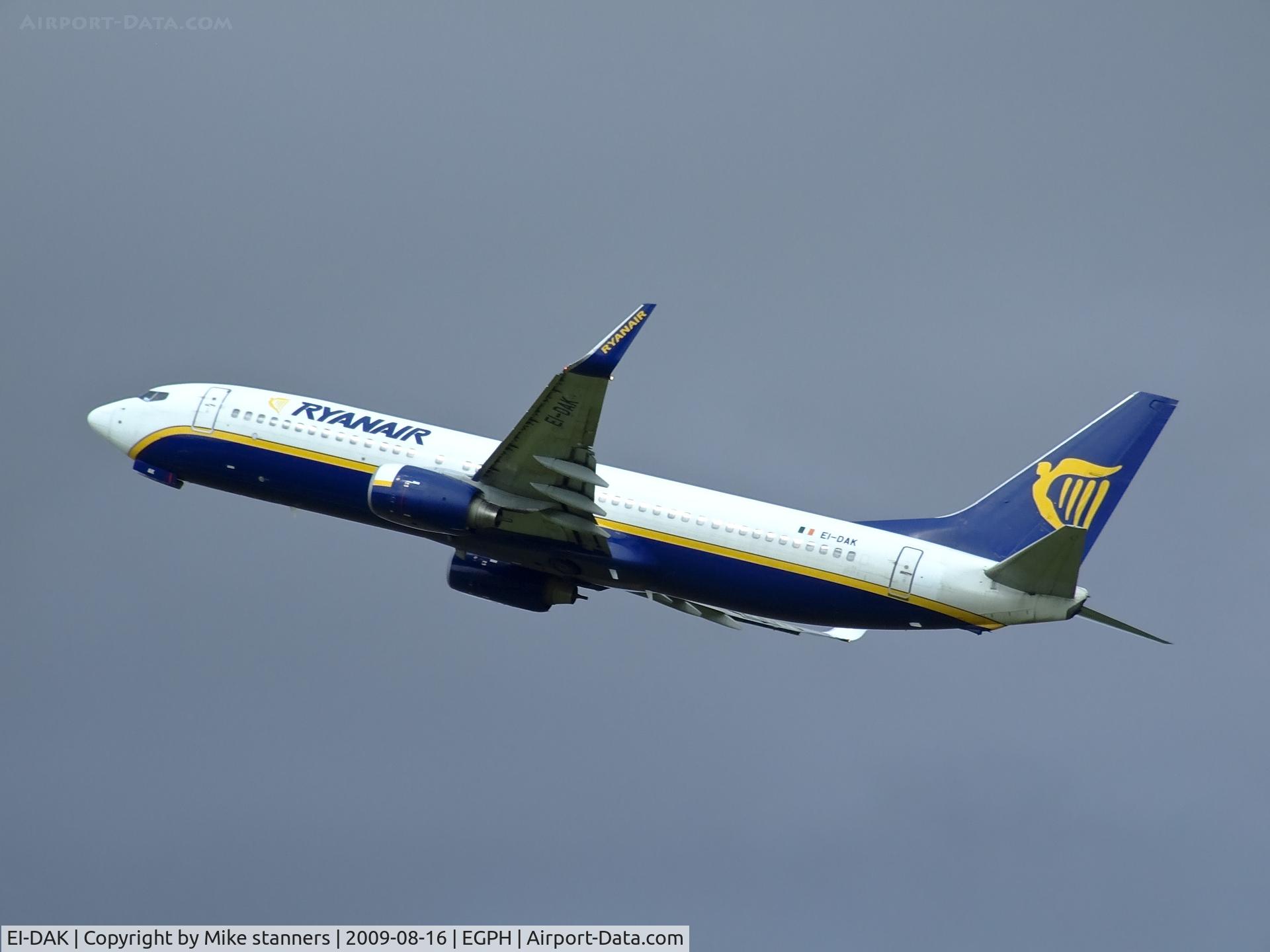 EI-DAK, 2003 Boeing 737-8AS C/N 33717, Ryanair Alpha Kilo departing runway 24 at EDI