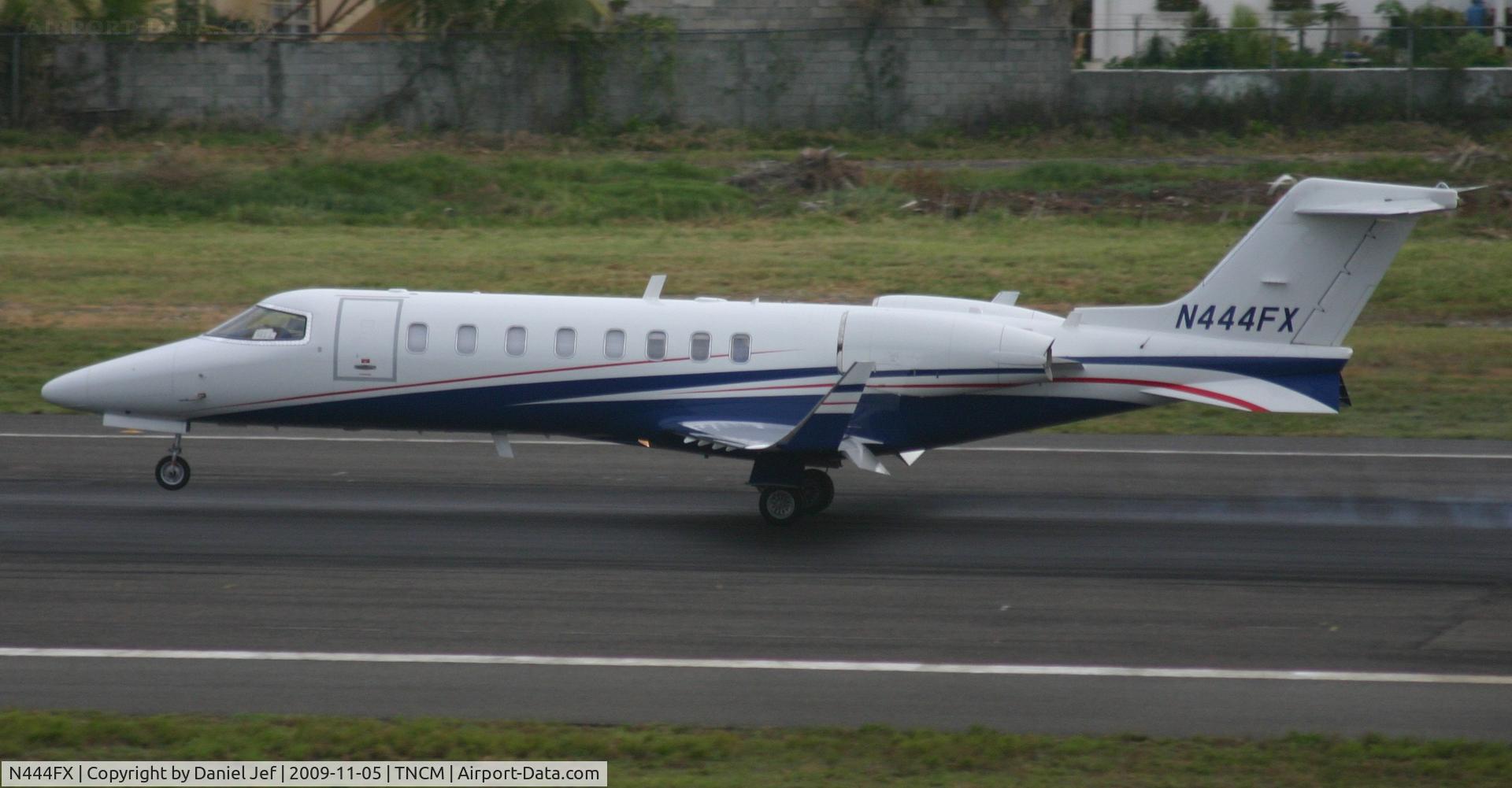 N444FX, 2008 Learjet Inc 45 C/N 378, touch down at TNCM