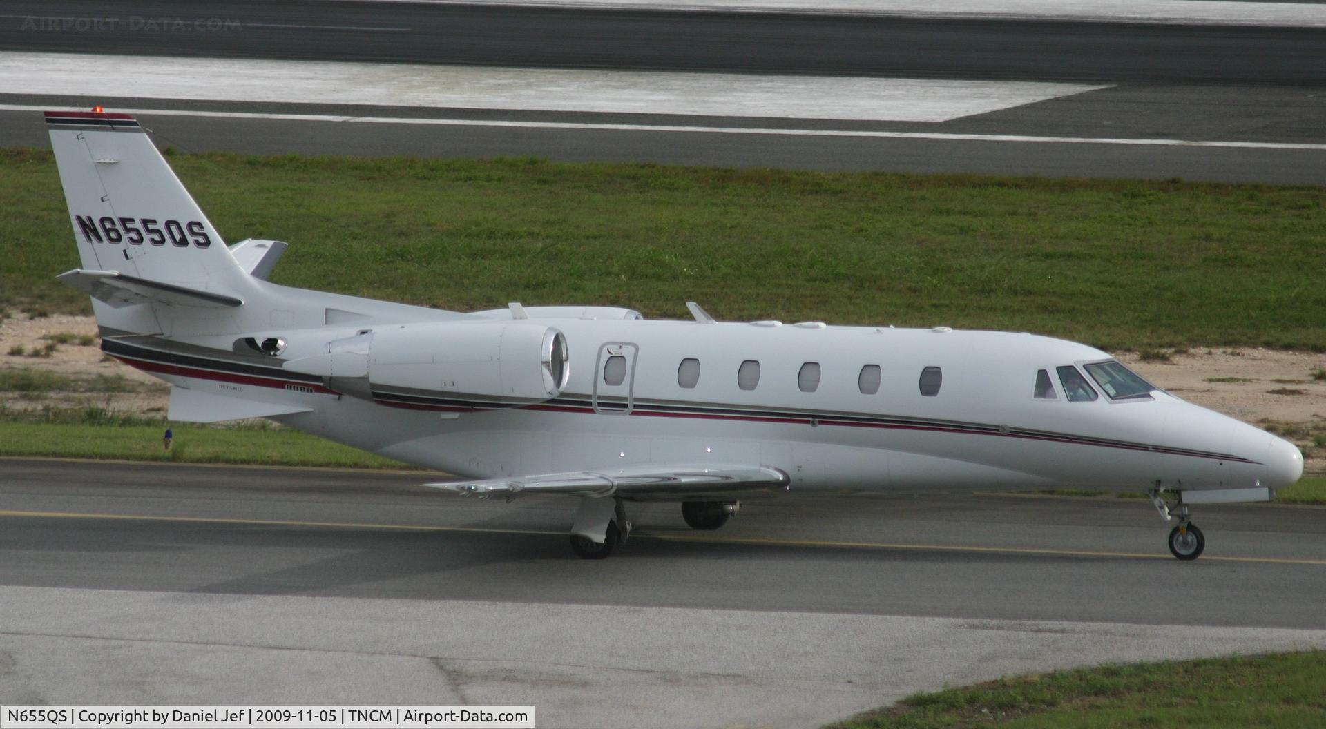 N655QS, 2006 Cessna 560XL C/N 560-5655, Taxing to A
