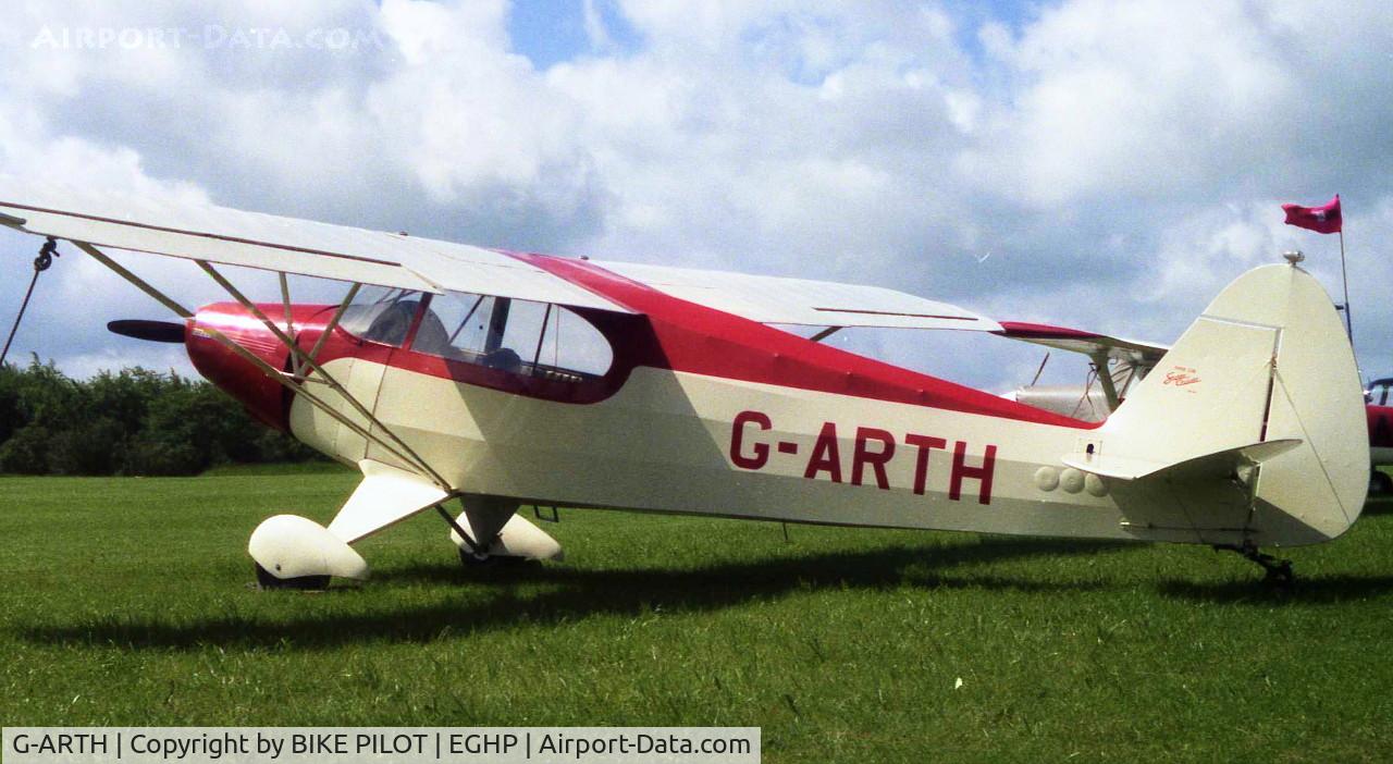 G-ARTH, 1947 Piper PA-12 Super Cruiser C/N 12-3278, POPHAM 1985