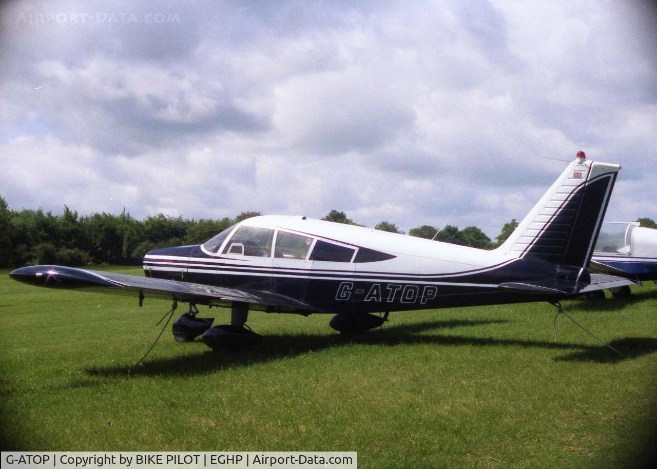 G-ATOP, 1966 Piper PA-28-140 Cherokee C/N 28-21682, POPHAM 1985. CURRENTLY WITH THE AERO 80 GROUP AND HAS BEEN SINCE 1983