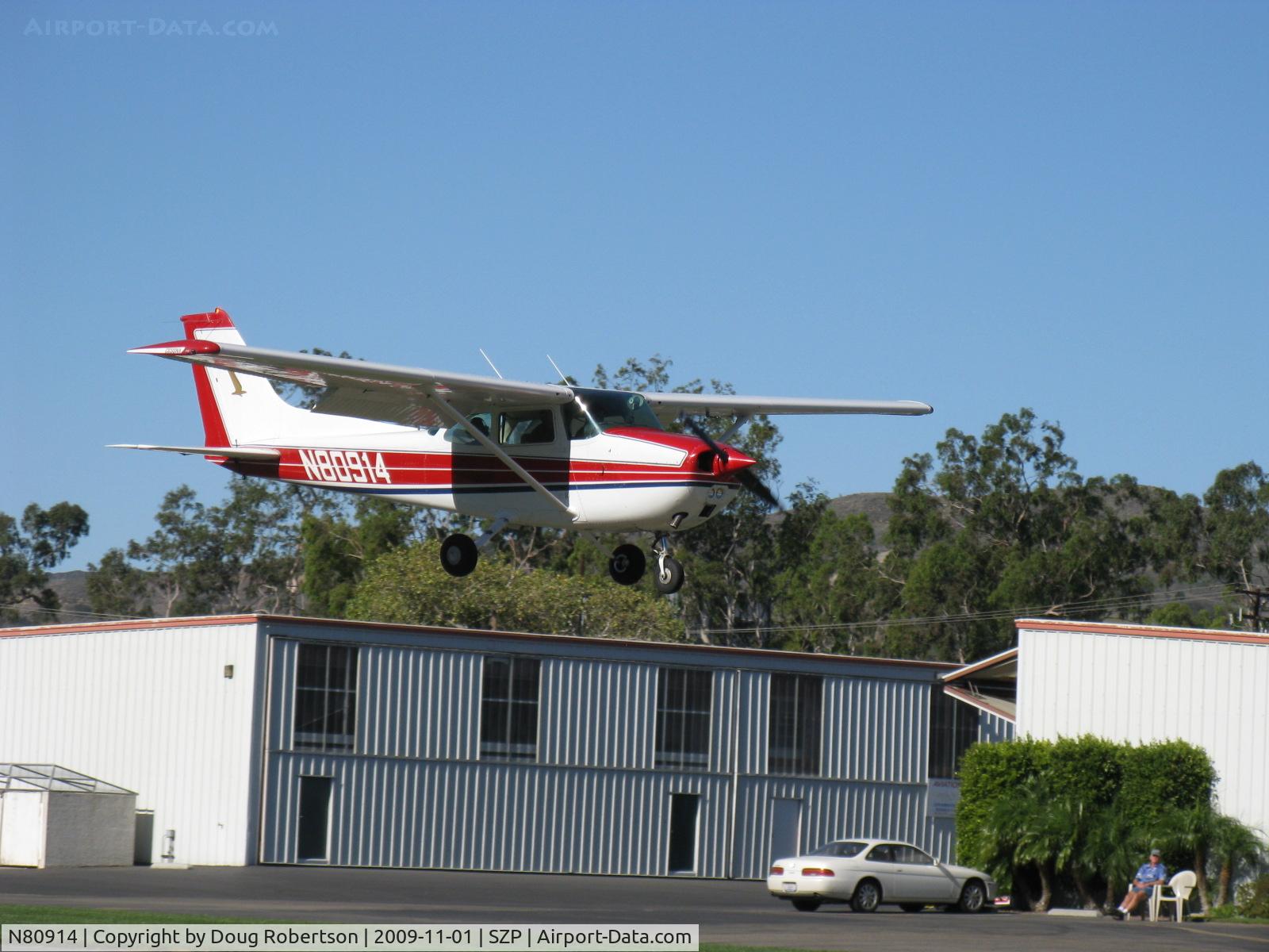 N80914, 1976 Cessna 172M C/N 17266799, 1976 Cessna 172M, Lycoming O-320-E2D 150 Hp, landing Rwy 04