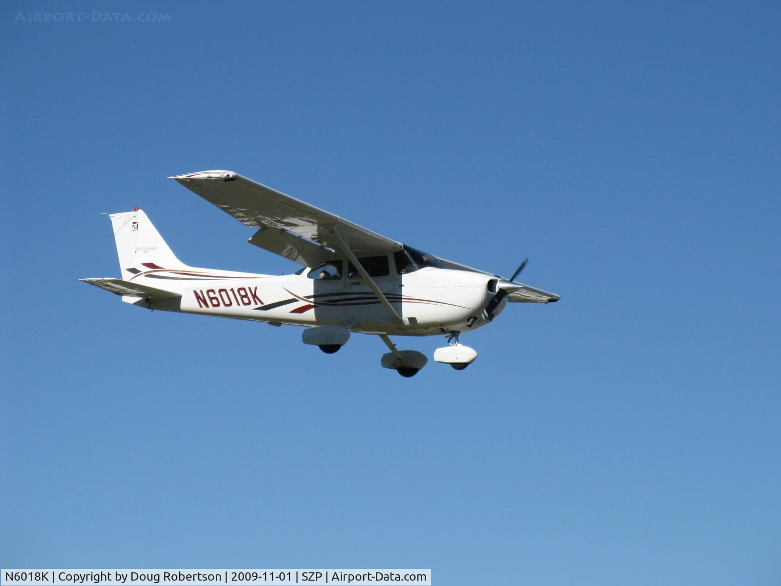 N6018K, 2006 Cessna 172S Skyhawk SP C/N 172S10174, 2006 Cessna 172S SKYHAWK SP, Lycoming IO-360-L2A 180 Hp, flaps landing Rwy 04