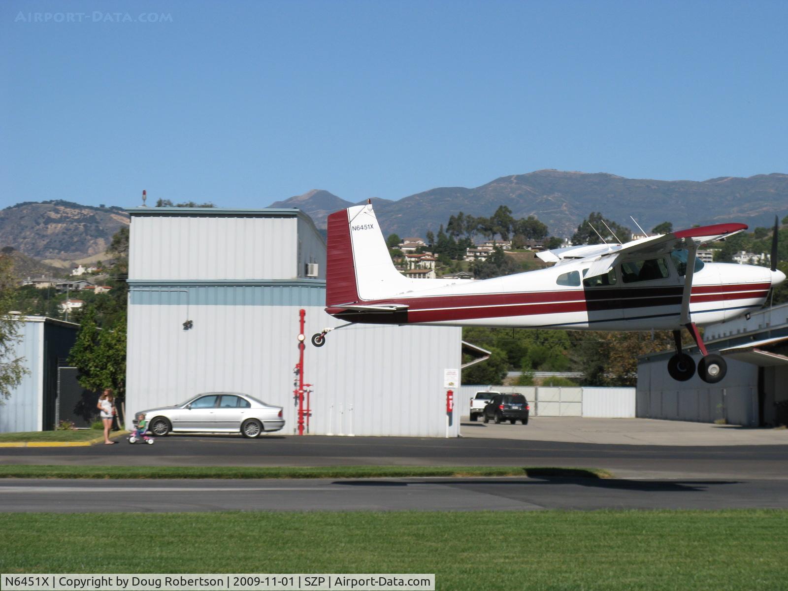 N6451X, 1960 Cessna 180D C/N 18050951, 1960 Cessna 180D, Continental O-470-S 230 Hp, flaps landing Rwy 04
