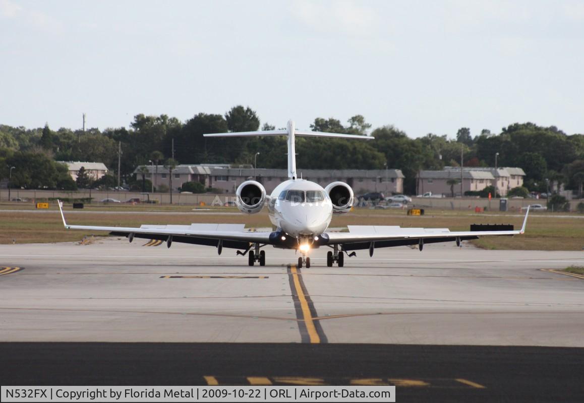 N532FX, 2007 Bombardier Challenger 300 (BD-100-1A10) C/N 20154, Challenger 300
