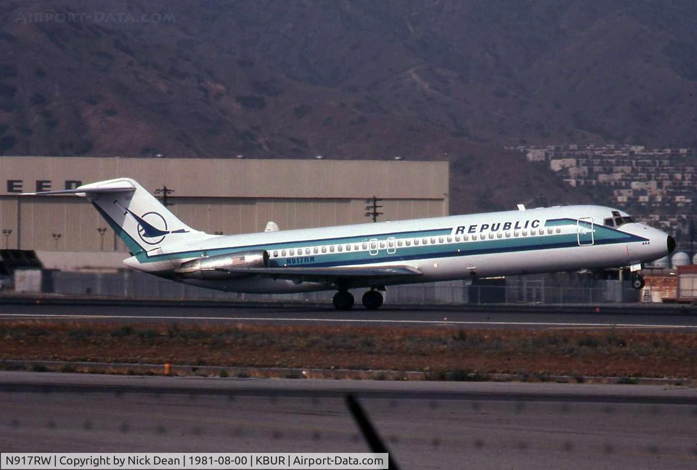 N917RW, 1968 Douglas DC-9-31 C/N 47145, KBUR