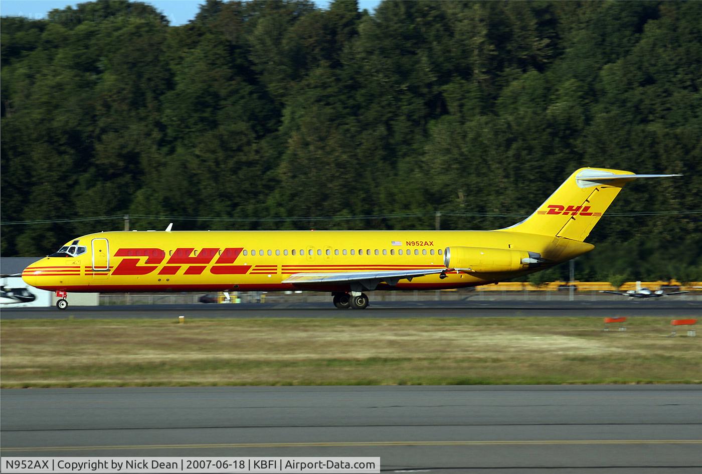 N952AX, 1974 Douglas DC-9-41 C/N 47615, KBFI