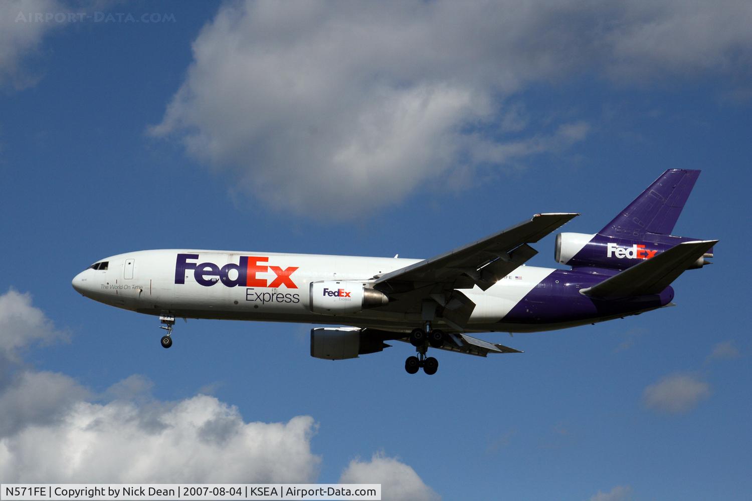 N571FE, 1980 McDonnell Douglas MD-10-10F C/N 47830, KSEA
