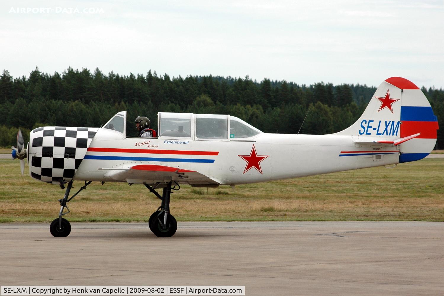 SE-LXM, 1983 Yakovlev Yak-52 C/N 833203, Mattias Nyberg taxying his Yak-52 for a flight display at Hultsfred airfield, Sweden
