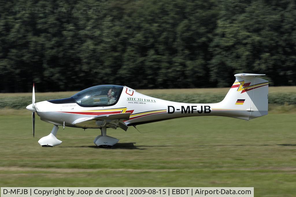 D-MFJB, ATEC 321 Faeta C/N Not found D-MFJB, arrival at Schaffen-Diest.