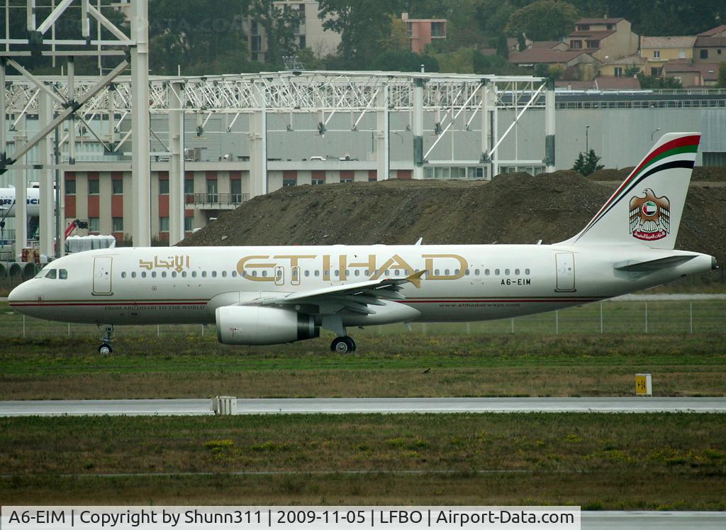 A6-EIM, 2009 Airbus A320-232 C/N 4077, Taxiing for delivery flight...