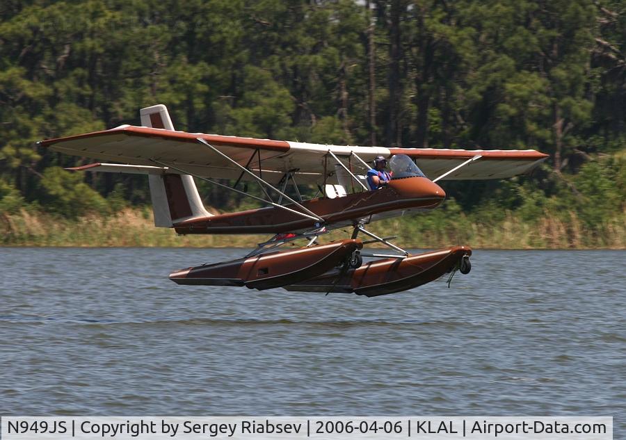 N949JS, 2001 Lockwood Aircam C/N AC077, Sun-n-Fun 2006