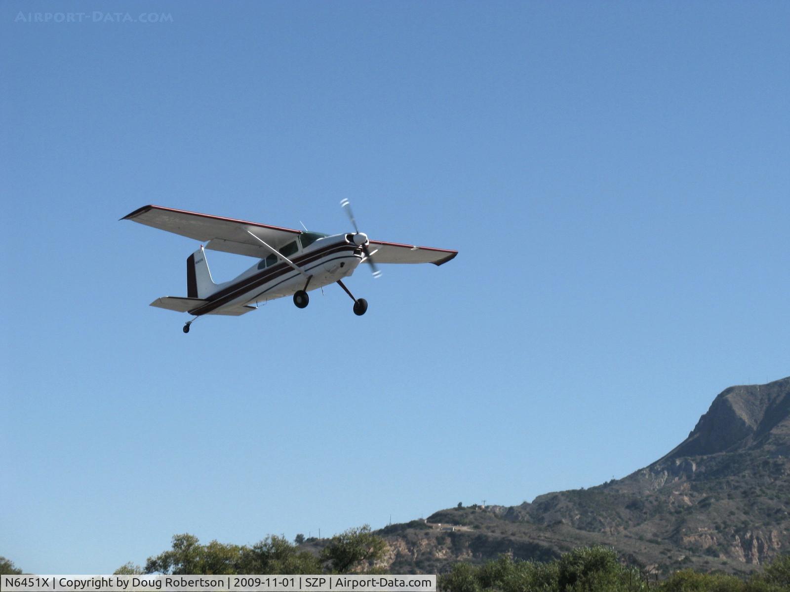 N6451X, 1960 Cessna 180D C/N 18050951, 1960 Cessna 180D, Continental O-470-S 230 Hp, takeoff climb Rwy 22