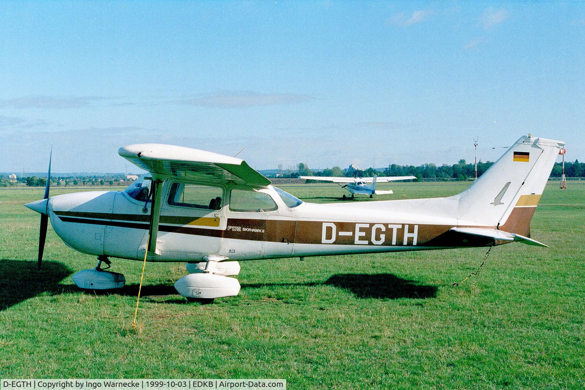 D-EGTH, Reims F172N II Skyhawk C/N 1516, Cessna (Reims) F172N Skyhawk II at Bonn-Hangelar airfield