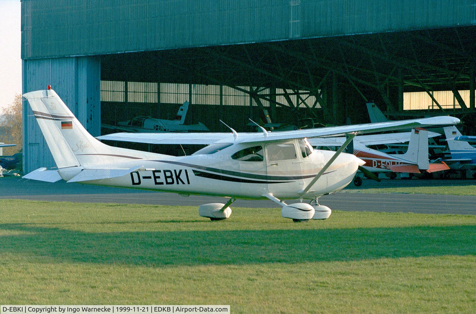 D-EBKI, Cessna 182S Skylane C/N 18280493, Cessna 182S Skylane at Bonn-Hangelar airfield