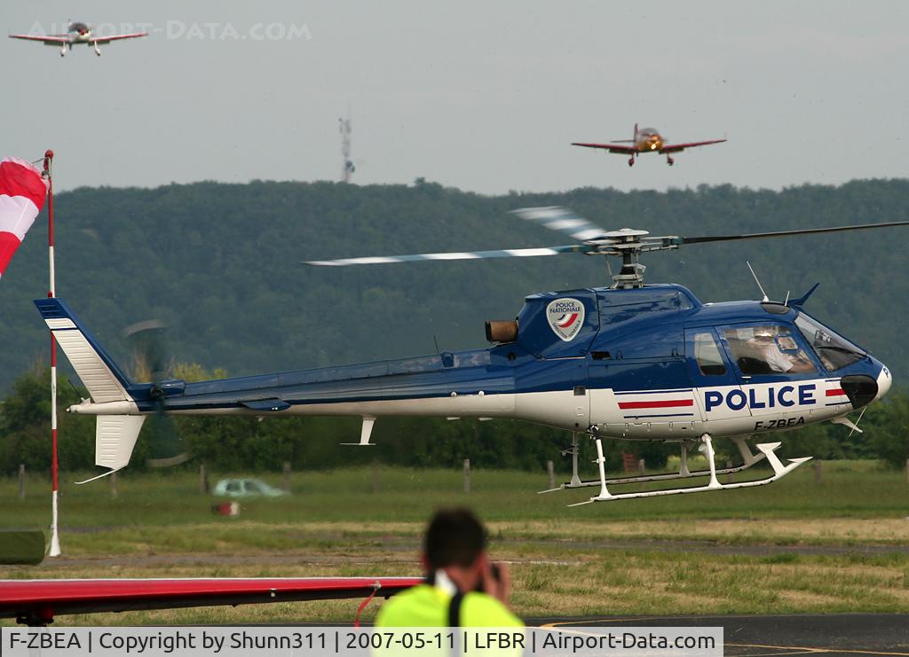 F-ZBEA, Aerospatiale AS-350B Ecureuil C/N 1003, LFBR Air Expo Airshow 2007