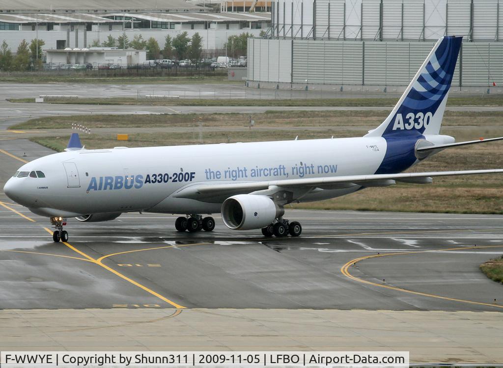 F-WWYE, 2009 Airbus A330-243F C/N 1004, C/n 1004 - 