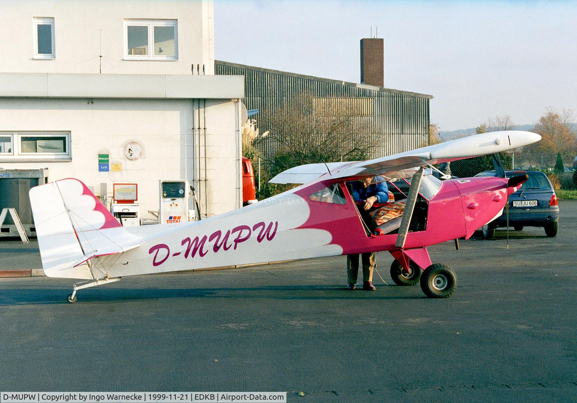 D-MUPW, B & F Technik FK-9 C/N 088, B & F Funk FK.9 at Bonn-Hangelar airfield