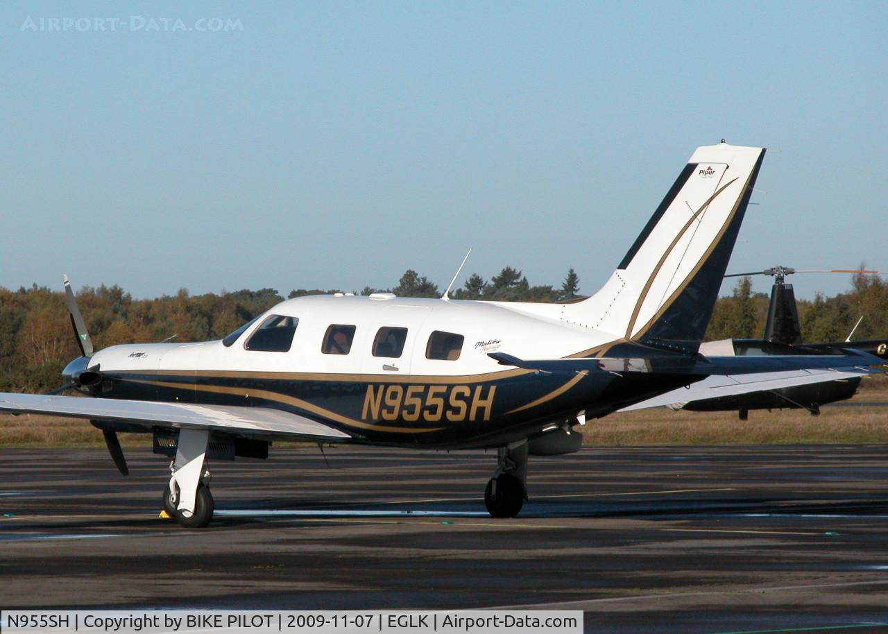 N955SH, 2002 Piper PA-46-350P Malibu Mirage C/N 4636339, VISITING A/C IN SLOT 4