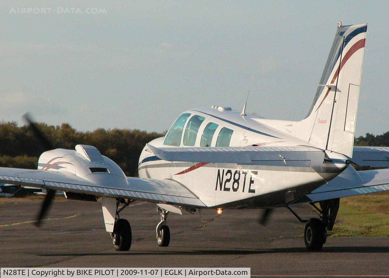 N28TE, 2000 Raytheon Aircraft Company 58 C/N TH-1951, RESIDENT BARON RUNNING UP