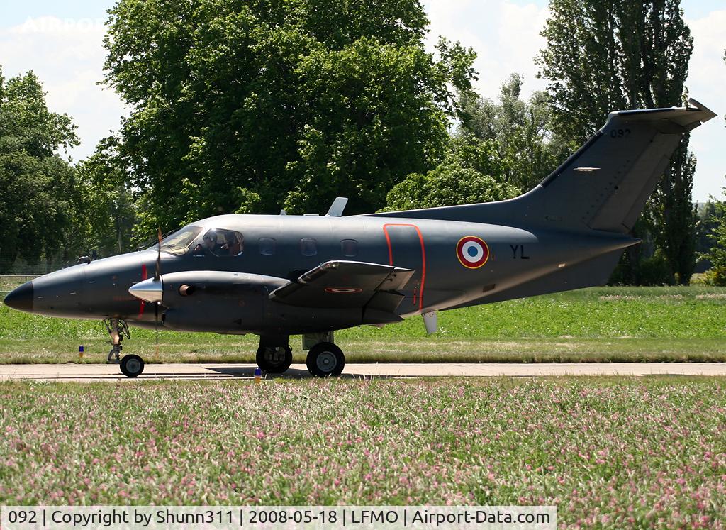 092, 1984 Embraer EMB-121AA Xingu C/N 121-092, LFMO Airshow 2008