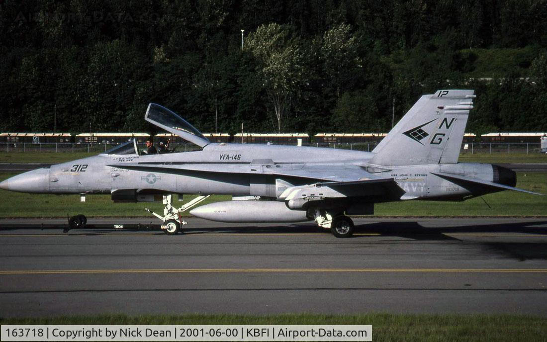 163718, 1988 McDonnell Douglas F/A-18C Hornet C/N 0784, KBFI