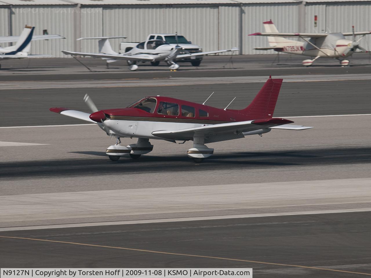 N9127N, 1993 Piper PA-28-181 C/N 2890175, N9127N arriving on RWY 21