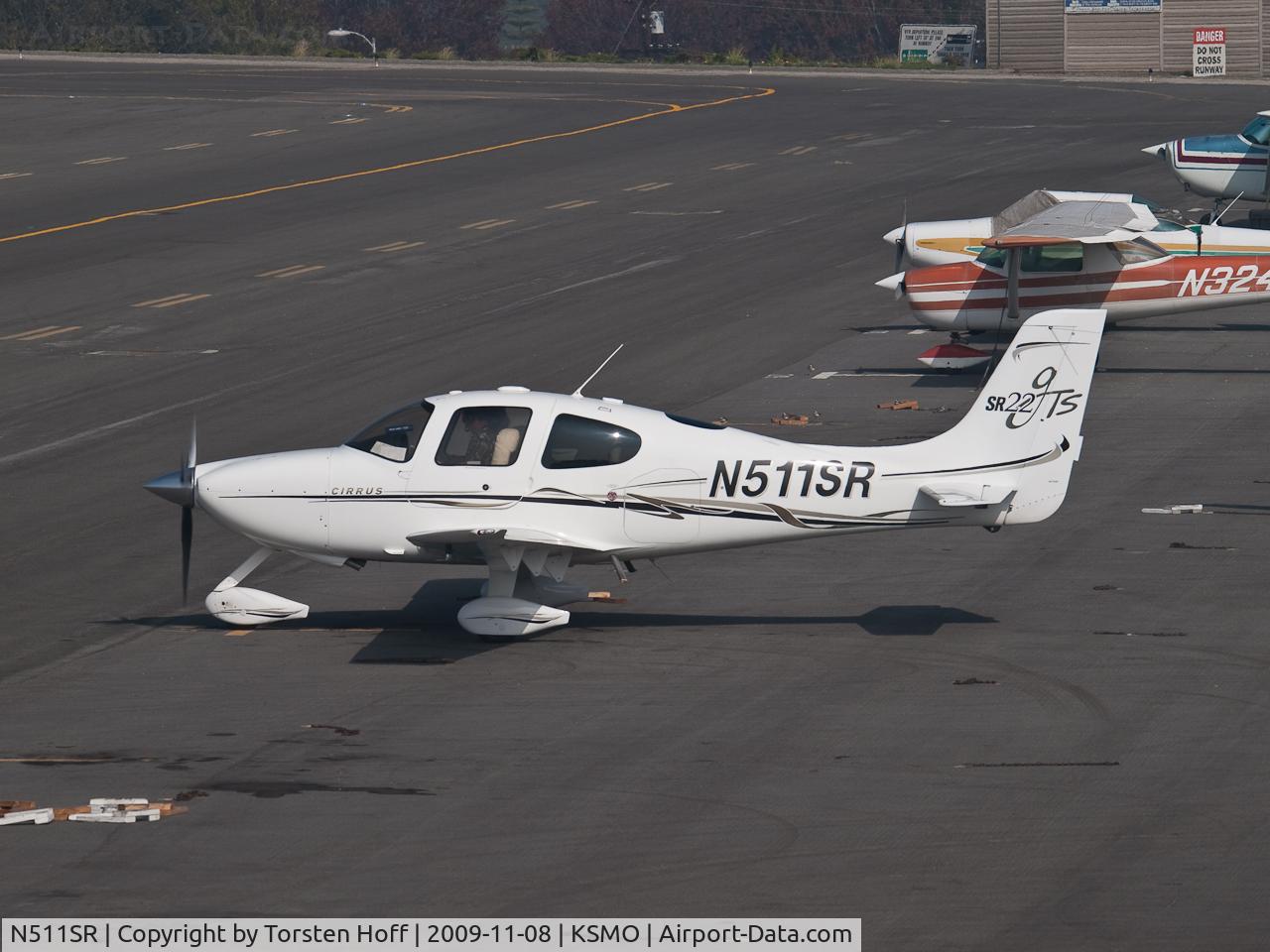 N511SR, 2006 Cirrus SR22 GTS C/N 2050, N511SR getting ready for departure