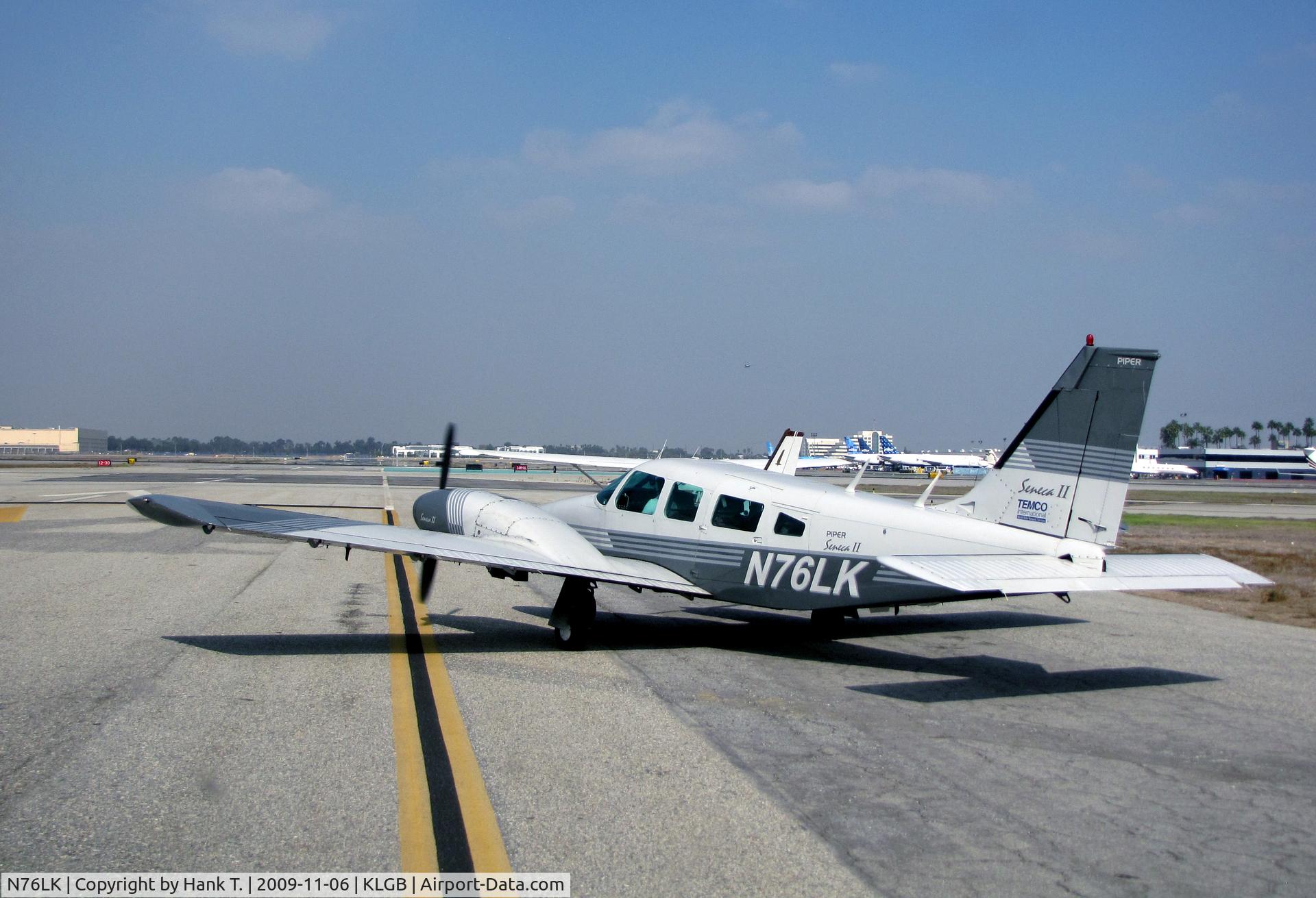 N76LK, 1976 Piper PA-34-200T Seneca II C/N 34-7670125, Engine Run Up