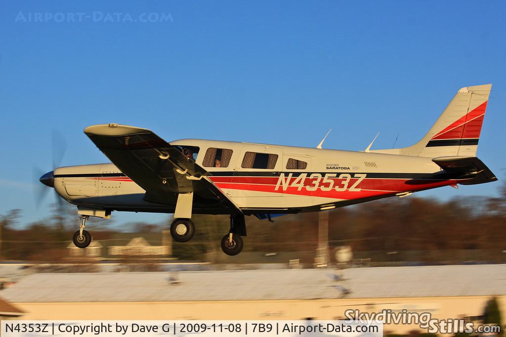 N4353Z, 1984 Piper PA-32R-301 Saratoga C/N 32R-8413014, Saratoga on short final to Ellington, CT
