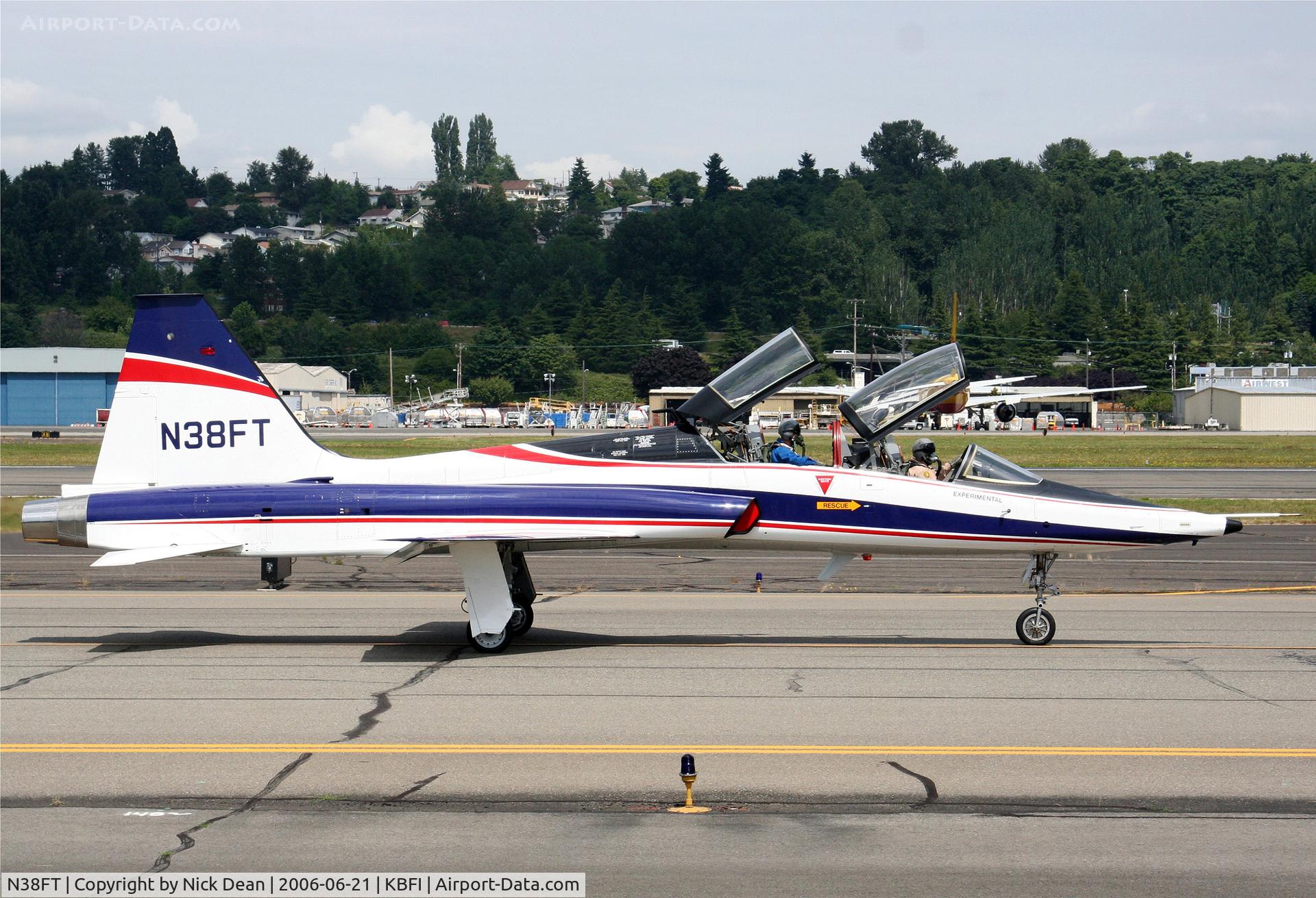 N38FT, 1961 Northrop T-38A C/N 5228, KBFI