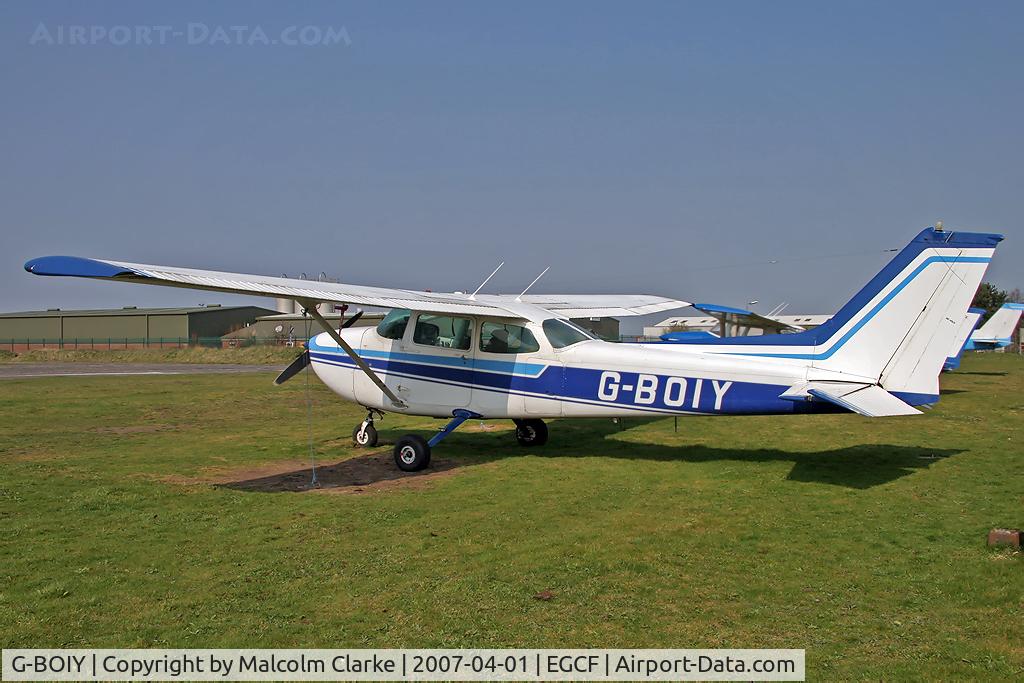 G-BOIY, 1976 Cessna 172N C/N 172-67738, Cessna 172N at Sandtoft Airfield, UK.