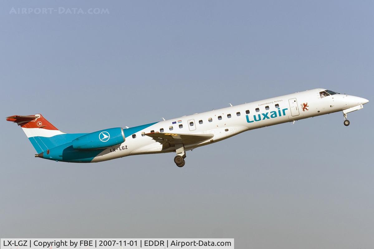 LX-LGZ, 2000 Embraer EMB-145LU (ERJ-145LU) C/N 145258, departing Saarbrücken via echo departure route