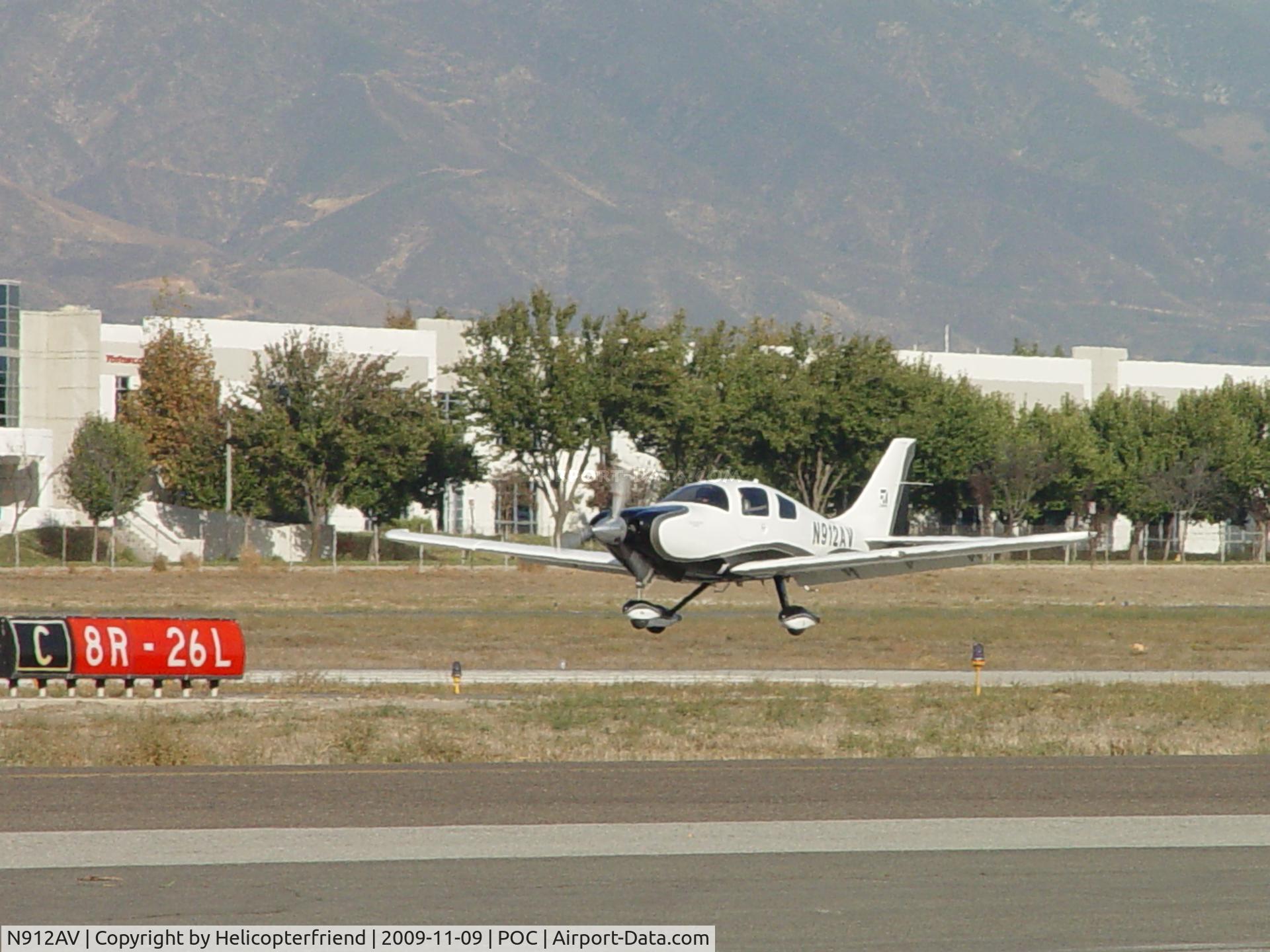 N912AV, 2008 Cessna LC41-550FG C/N 411006, Touching down on 26L