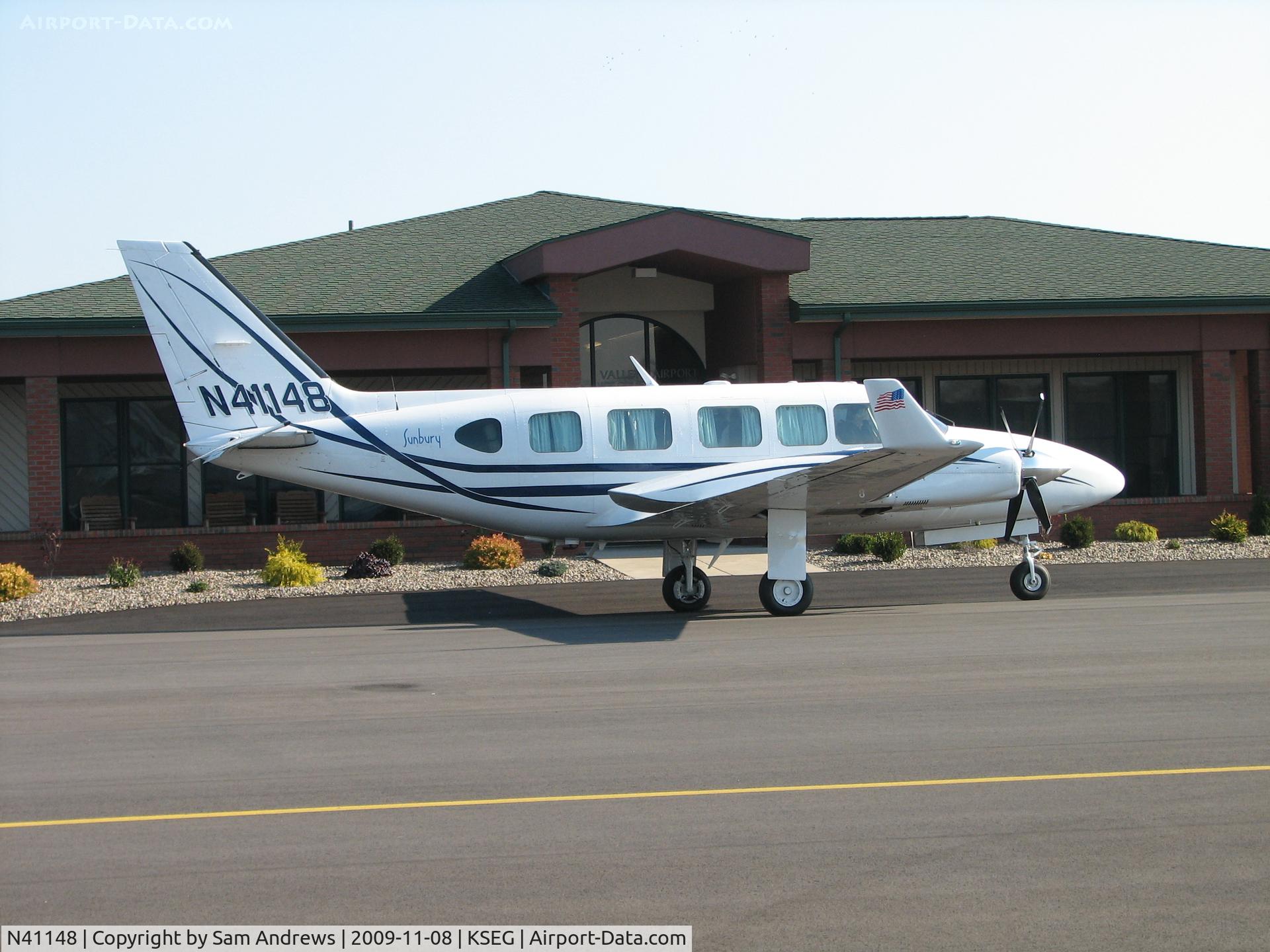 N41148, 1983 Piper PA-31-350 Chieftain C/N 31-8352038, Just got home