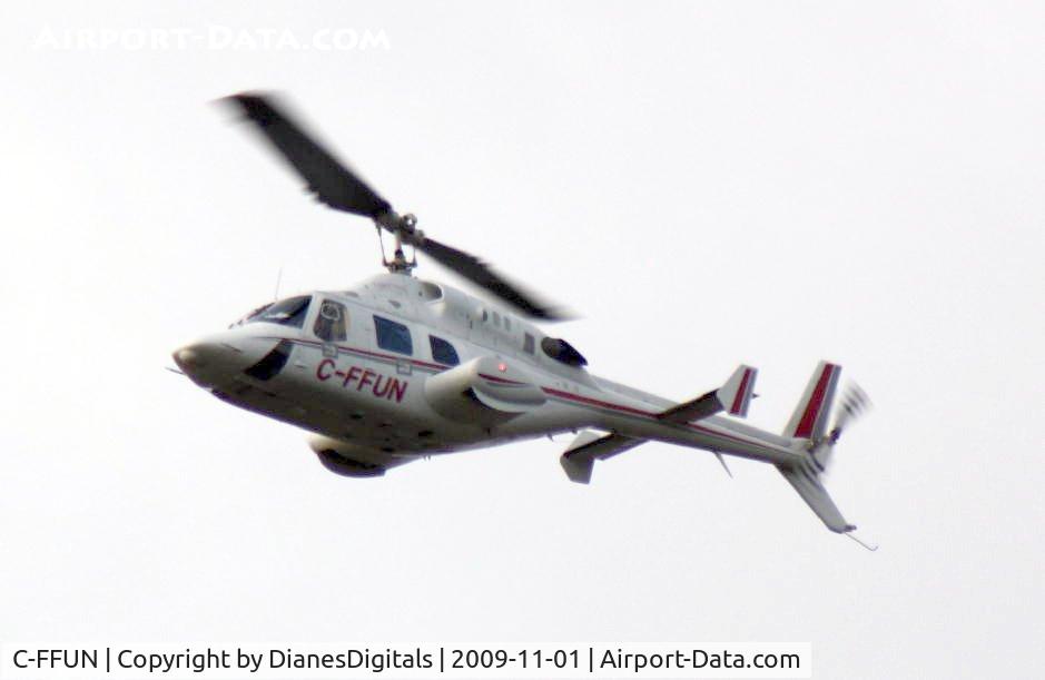 C-FFUN, Bell 222B C/N 47146, Vaughan ON