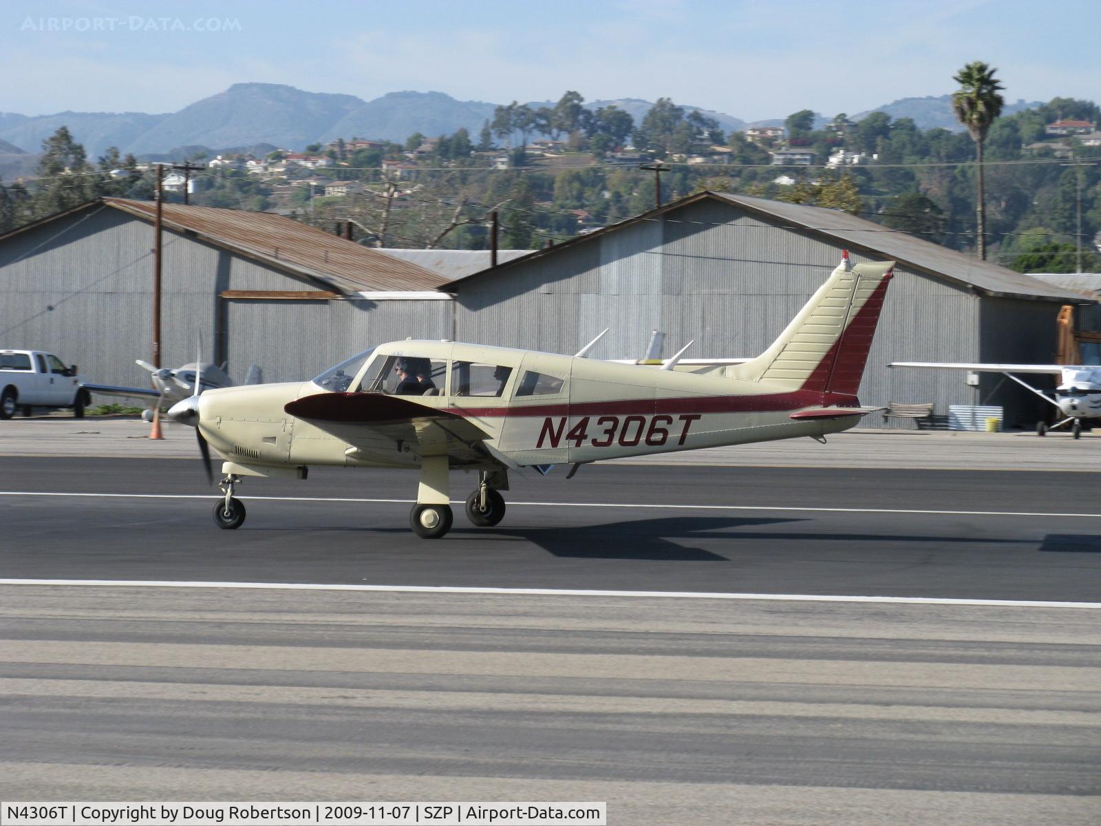 N4306T, 1971 Piper PA-28R-200 Cherokee Arrow C/N 28R-7235004, 1971 Piper PA-28R-200 ARROW 200, Lycoming IO-360-C1C 200 Hp, landing roll Rwy 22
