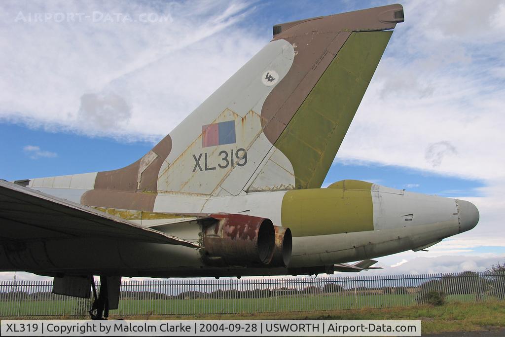 XL319, 1961 Avro Vulcan B.2 C/N Set 28, Avro 698 Vulcan B2. At the Noth East Aircraft Museum, Usworth, UK in 2004.