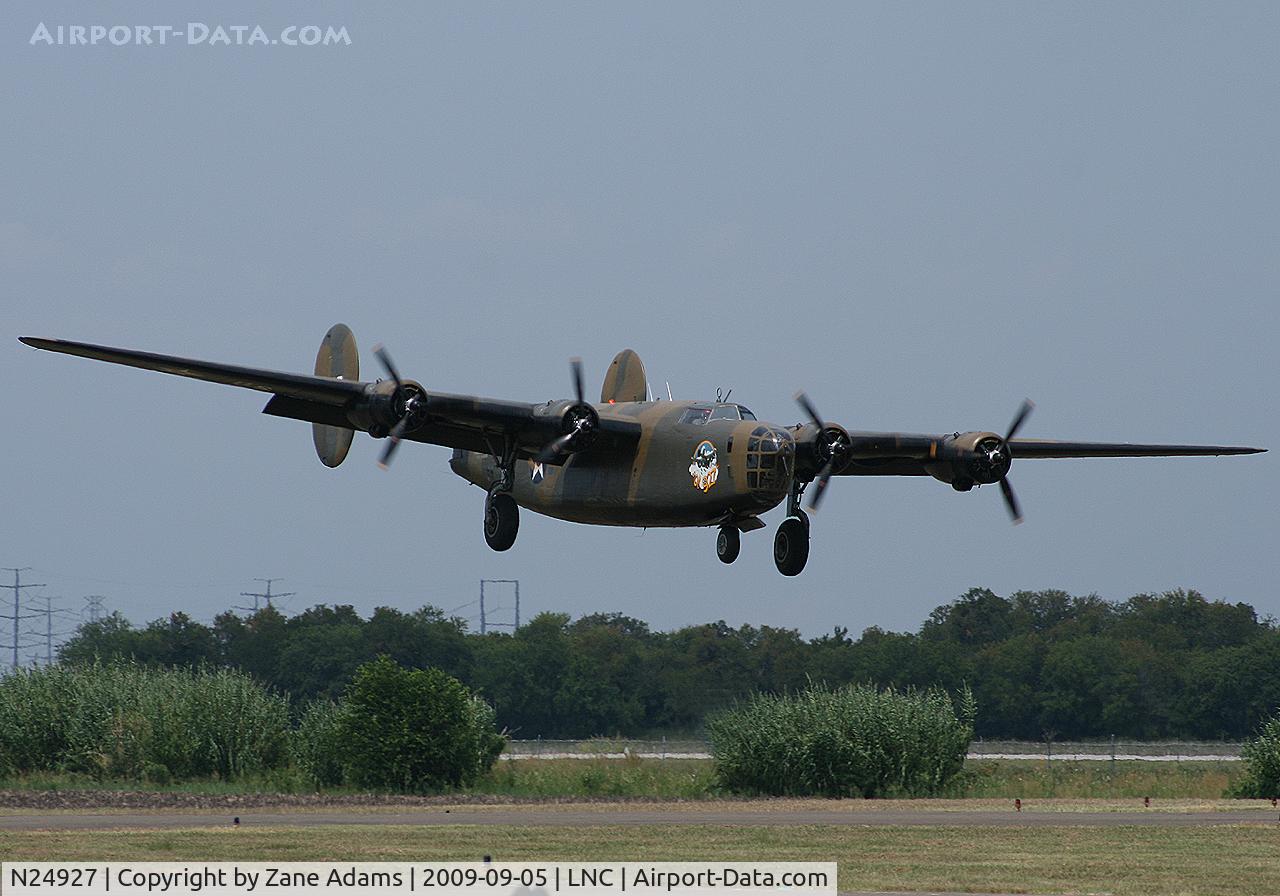 N24927, 1940 Consolidated Vultee RLB30 (B-24) C/N 18, Warbirds on Parade 2009 - at Lancaster Airport, Texas
