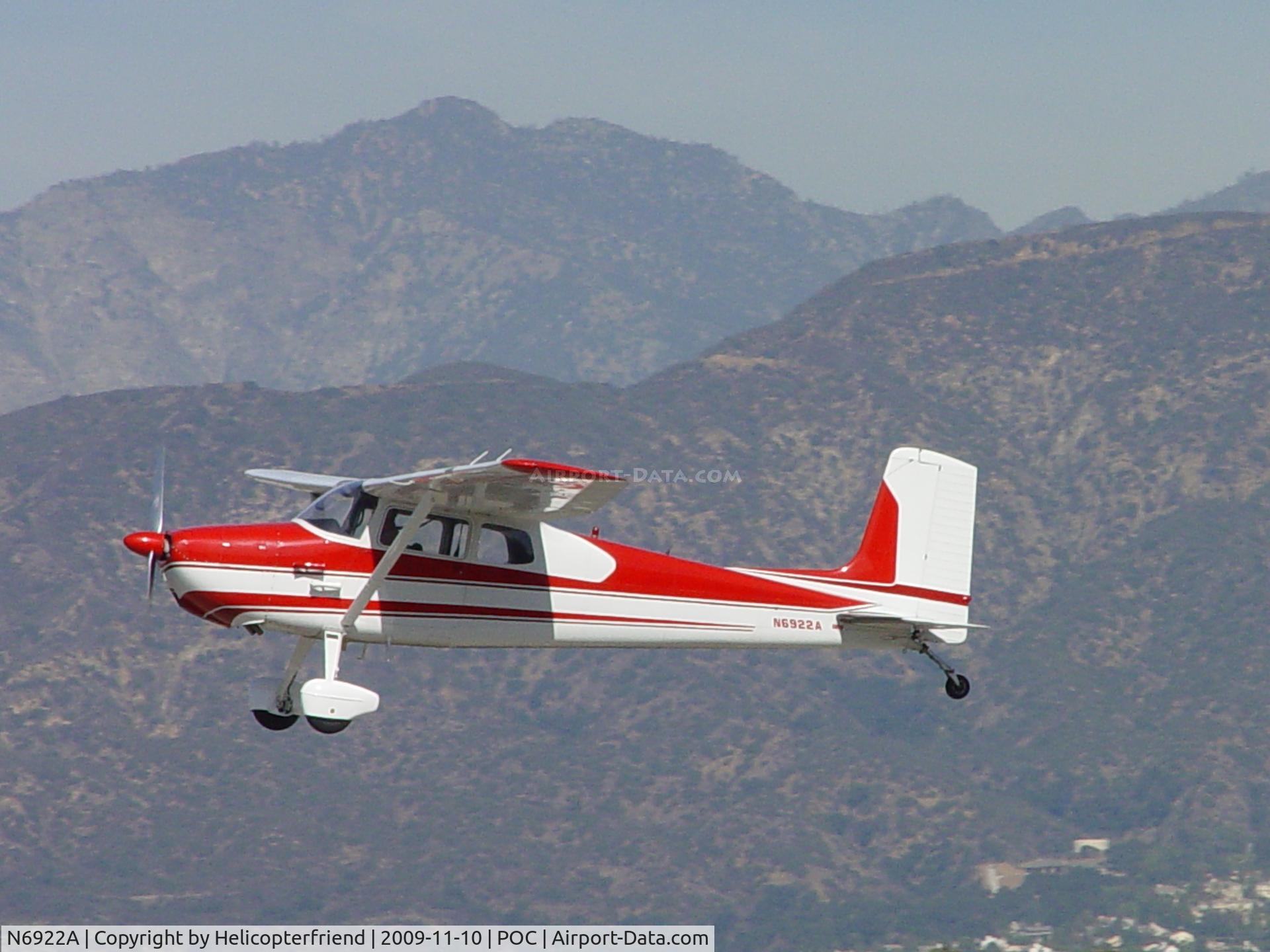 N6922A, 1956 Cessna 172 C/N 29022, Doing a fly by at Brackett